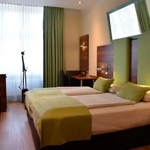 3* Otel Arthotel