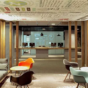Ibis Paris Porte D'orleans Otel Montrouge