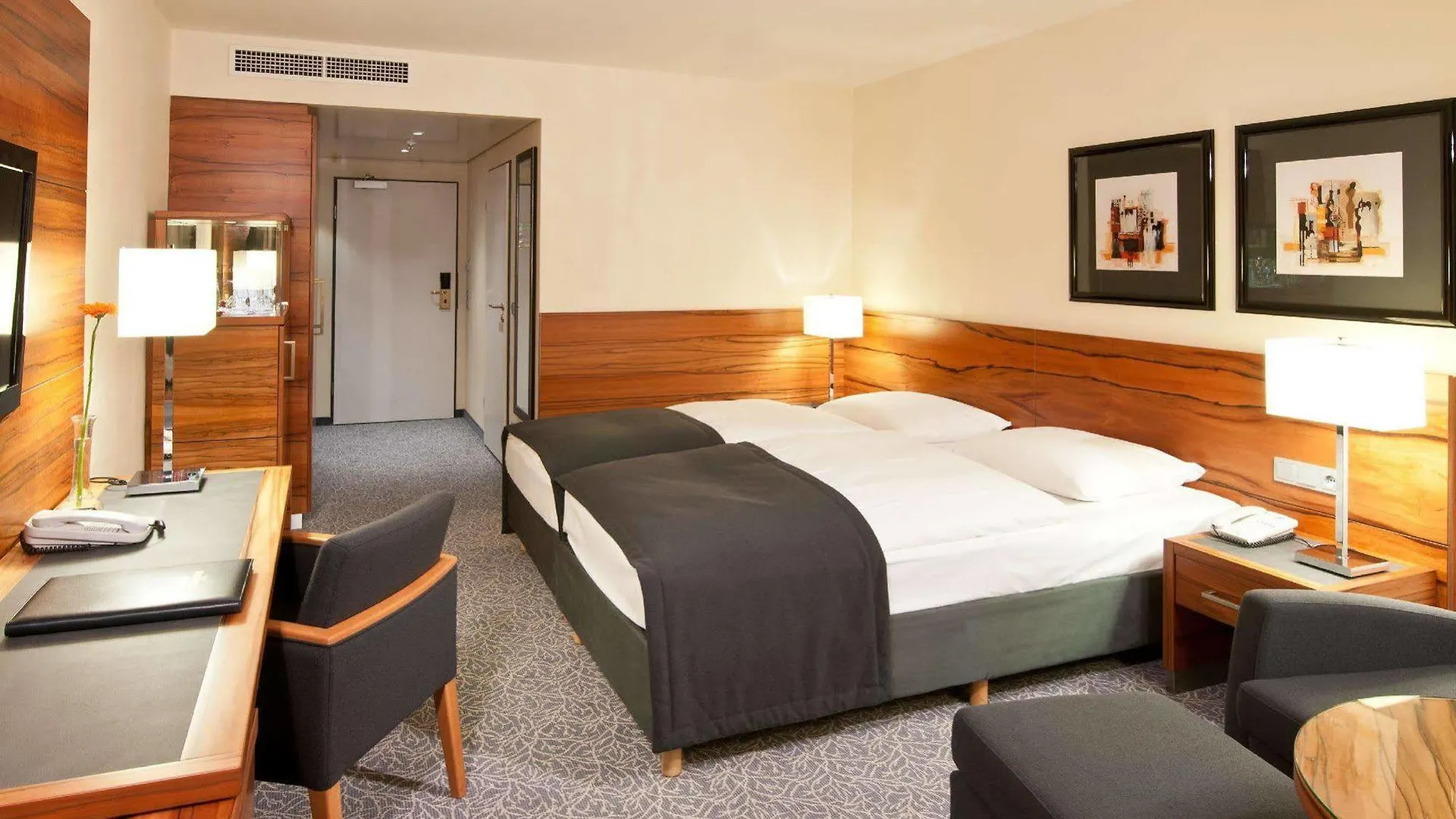 Maritim Hotel Muenchen  München