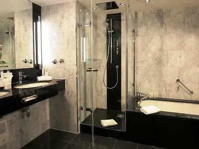 Maritim Hotel Muenchen 4*, München