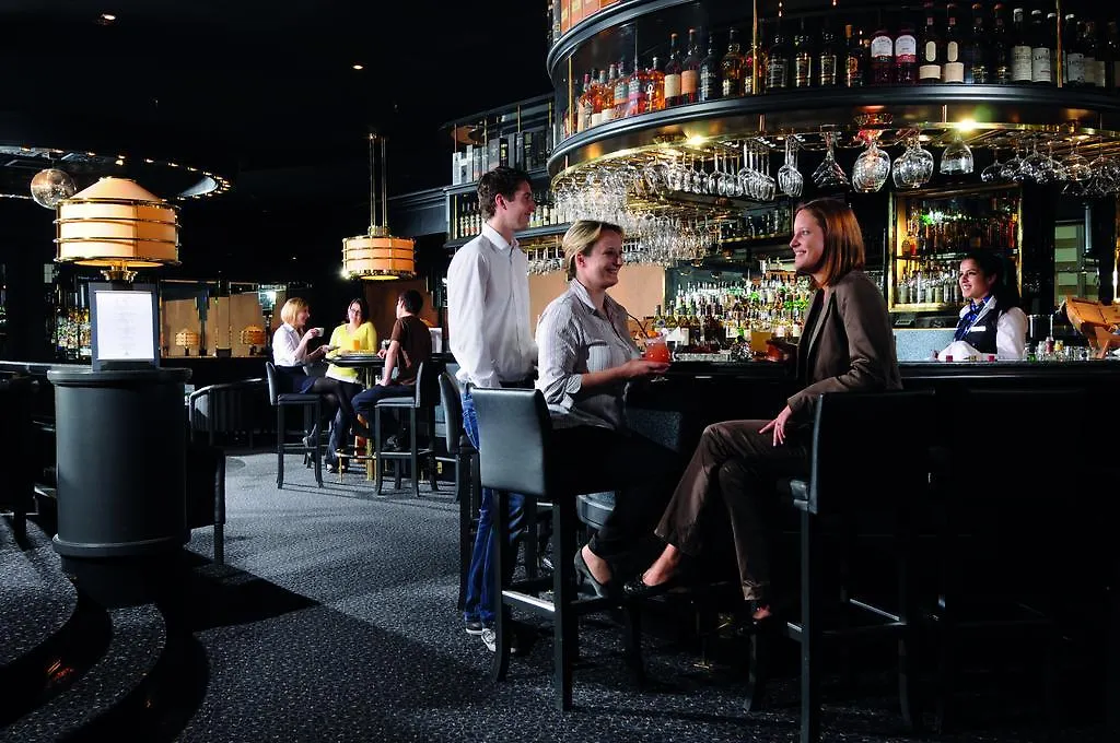 Maritim Hotel Muenchen 4*, Munich